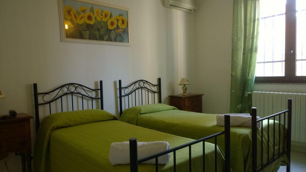 B&B Salento Vacanze มาลเย ภายนอก รูปภาพ