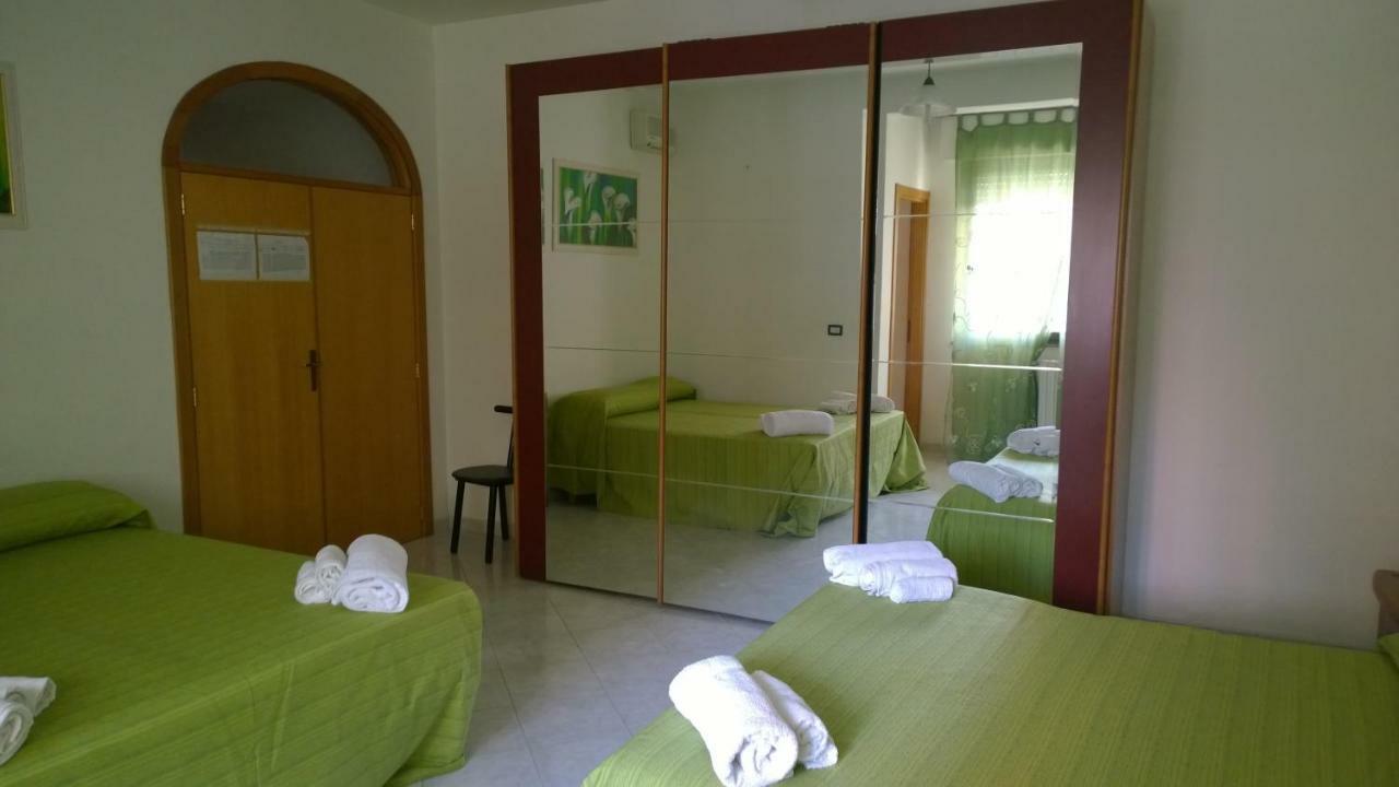 B&B Salento Vacanze มาลเย ภายนอก รูปภาพ