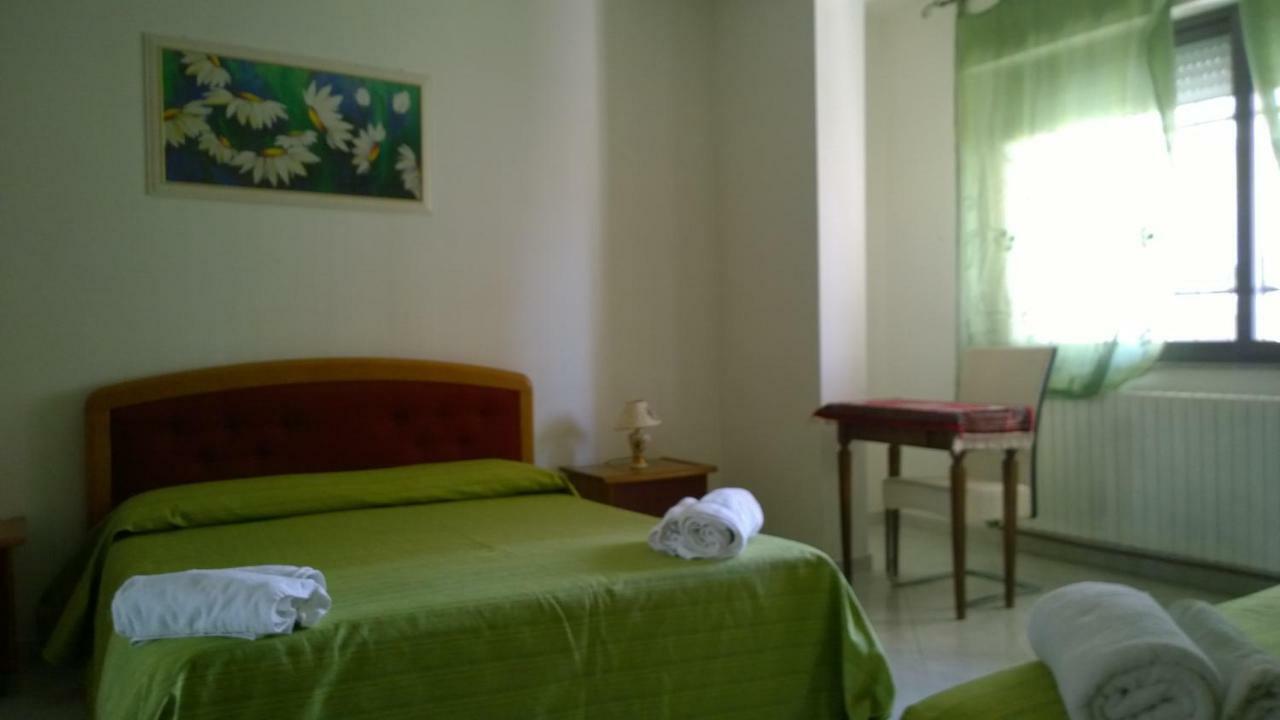 B&B Salento Vacanze มาลเย ภายนอก รูปภาพ